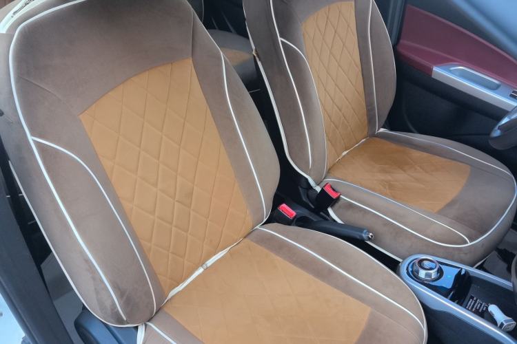 Used CHANGAN Benni 2015 1.4L IMT Luxury Model China V Standard Right Front Seat