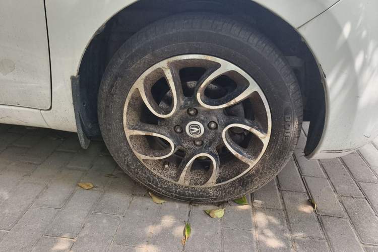 Used CHANGAN Benni 2015 1.4L IMT Prestige Model China V Standard Right Front Wheel Hub