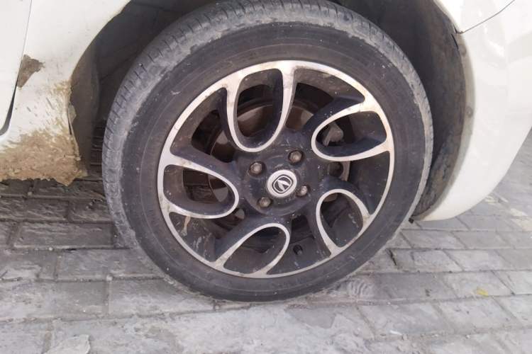 Used CHANGAN Benni 2015 1.4L IMT Luxury Model China V Standard Right Front Wheel Hub