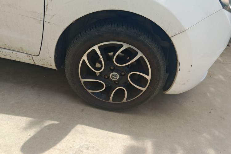 Used CHANGAN Benni 2015 1.4L IMT Luxury Model China V Standard Right Front Wheel Hub