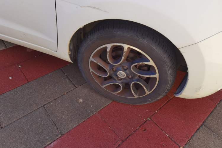 Used CHANGAN Benni 2015 1.4L Manual Luxury Model China V Standard Right Front Wheel Hub