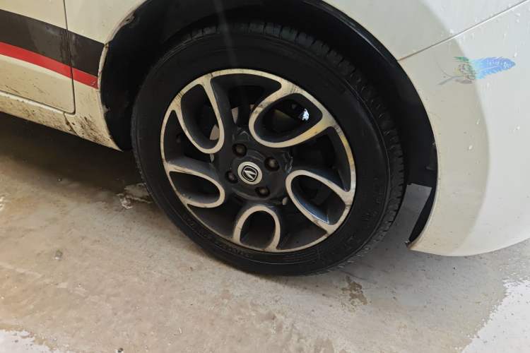 Used CHANGAN Benni 2015 1.4L IMT Luxury Version China IV Standard Right Front Wheel Hub