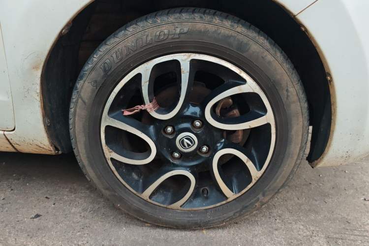 Used CHANGAN Benni 2015 1.4L Manual Luxury Model China IV Standard Right Front Wheel Hub