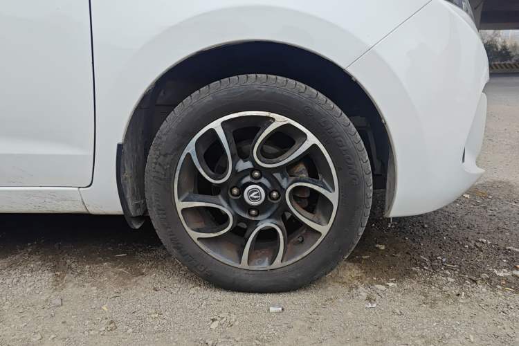 Used CHANGAN Benni 2015 1.4L IMT Prestige Model China V Standard Right Front Wheel Hub