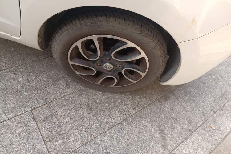 Used CHANGAN Benni 2015 1.4L Manual Luxury Model China V Standard Right Front Wheel Hub