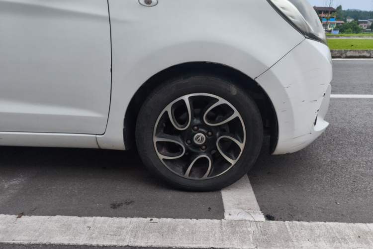 Used CHANGAN Benni 2015 1.4L IMT Luxury Model China IV Right Front Wheel Hub