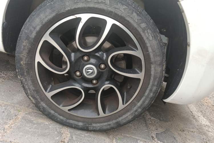 Used CHANGAN Benni 2015 1.4L IMT Luxury Model China V Standard Right Front Wheel Hub
