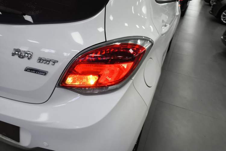 Used CHANGAN Benni 2015 1.4L IMT Prestige Model China V Standard Right Rear Taillight