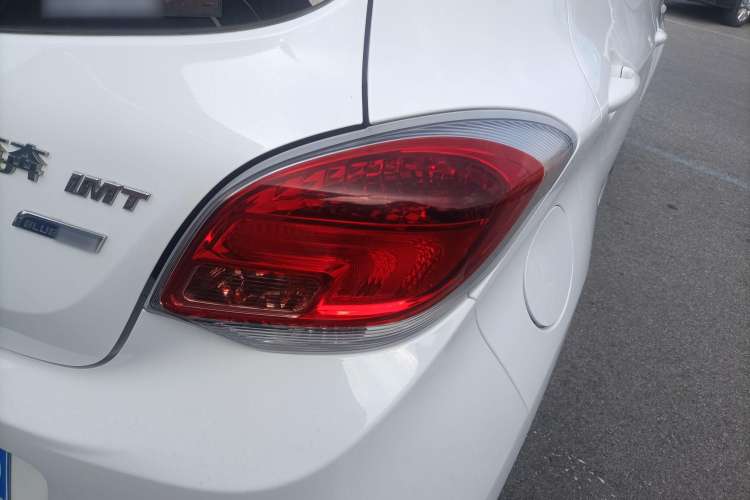 Used CHANGAN Benni 2015 1.4L IMT Luxury Model China V Standard Right Rear Taillight