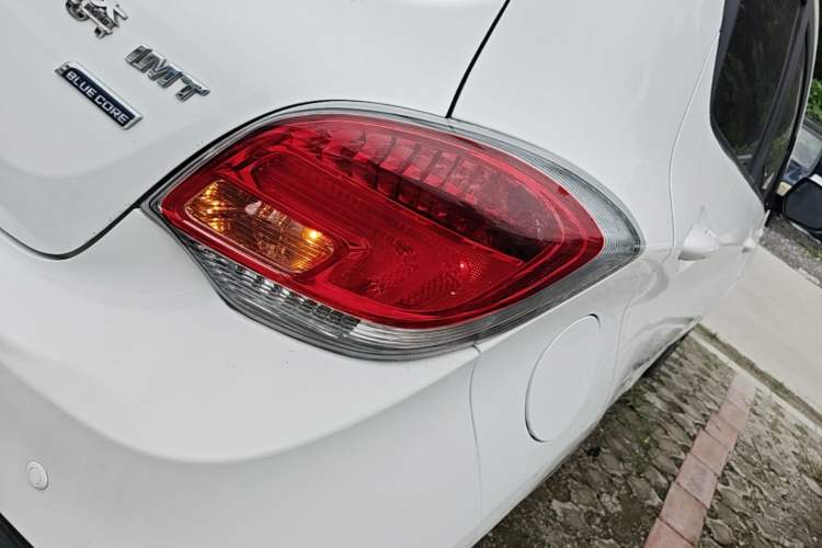 Used CHANGAN Benni 2015 1.4L IMT Sunroof Version China V Standard Right Rear Taillight