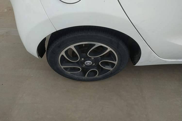 Used CHANGAN Benni 2015 1.4L IMT Luxury Version China IV Standard Right Rear Wheel Hub