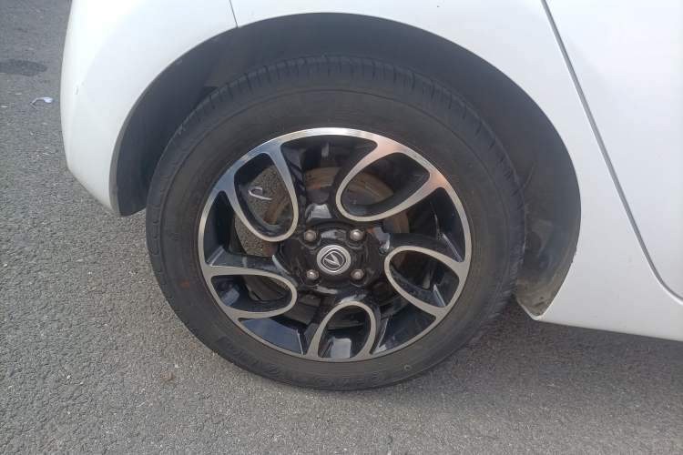 Used CHANGAN Benni 2015 1.4L IMT Luxury Model China V Standard Right Rear Wheel Hub