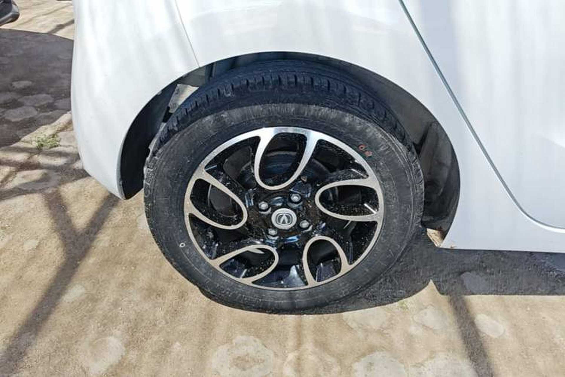 Used CHANGAN Benni 2015 1.4L IMT Prestige Model China V Standard Right Rear Wheel Hub