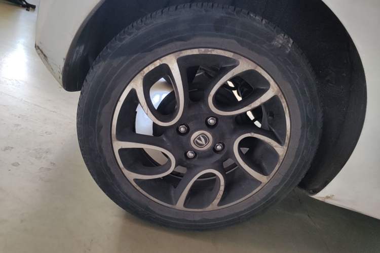 Used CHANGAN Benni 2015 1.4L IMT Luxury Model China V Standard Right Rear Wheel Hub