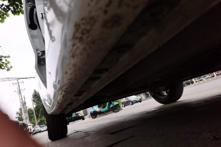 Used CHANGAN Benni 2015 1.4L IMT Prestige Model China V Standard Right Side Sill