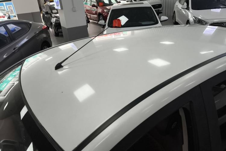 Used CHANGAN Benni 2015 1.4L IMT Prestige Model China V Standard Roof