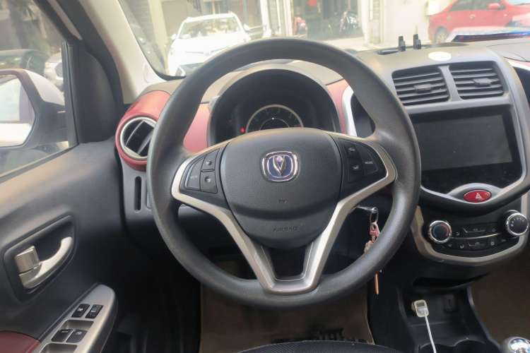 Used CHANGAN Benni 2015 1.4L Manual Luxury Model China V Standard Steering Wheel