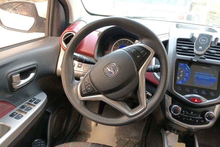 Used CHANGAN Benni 2015 1.4L IMT Prestige Model China V Standard Steering Wheel