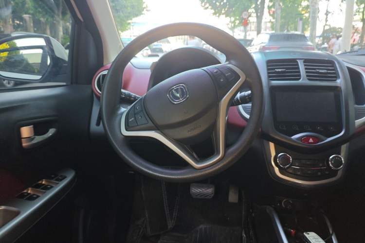 Used CHANGAN Benni 2015 1.4L IMT Prestige Model China V Standard Steering Wheel