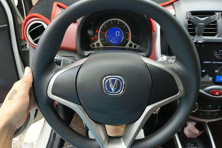 Used CHANGAN Benni 2015 1.4L IMT Luxury Model China V Standard Steering Wheel