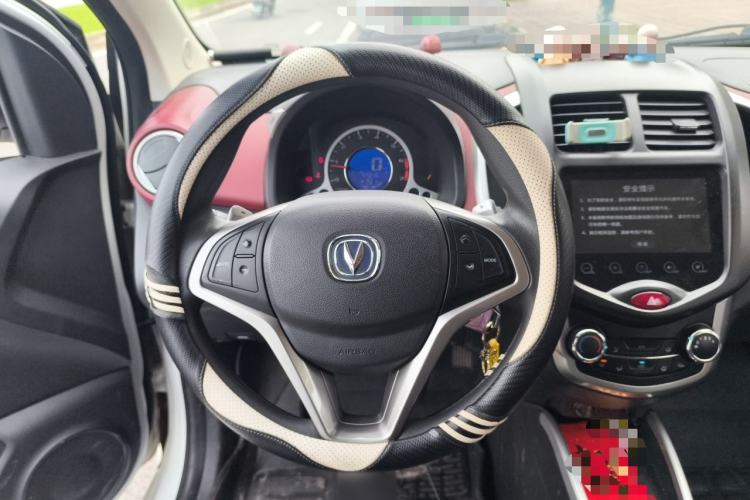 Used CHANGAN Benni 2015 1.4L IMT Luxury Model China IV Steering Wheel