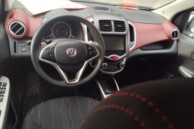 Used CHANGAN Benni 2015 1.4L IMT Prestige Model China V Standard Steering Wheel