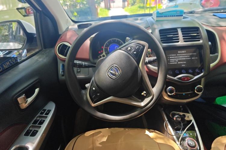 Used CHANGAN Benni 2015 1.4L IMT Prestige Model China V Standard Steering Wheel