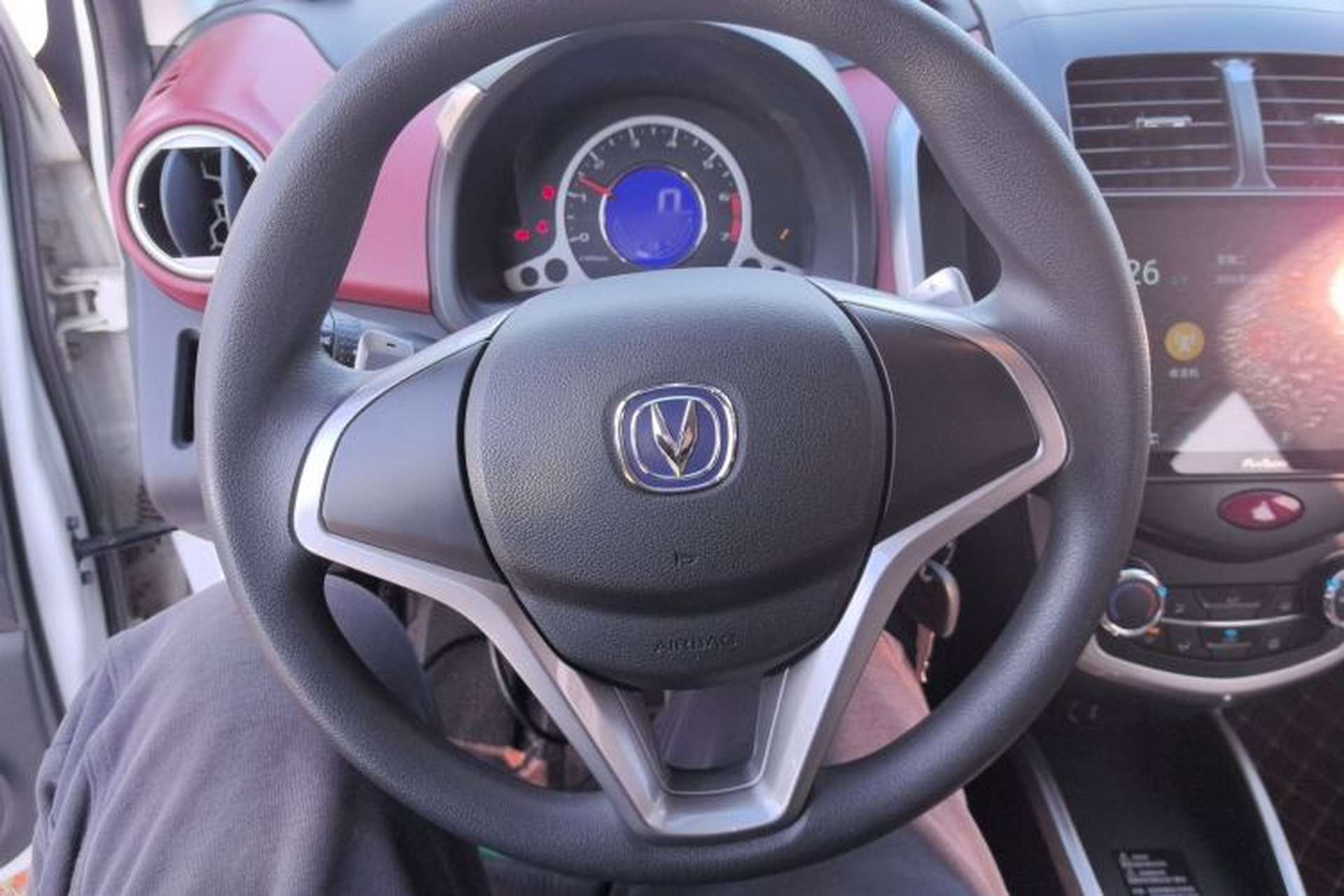 Used CHANGAN Benni 2015 1.4L IMT Luxury Model China V Standard Steering Wheel