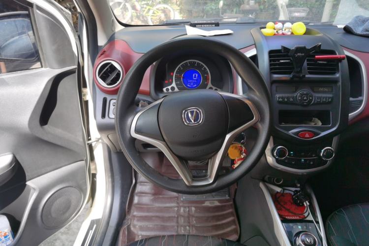 Used CHANGAN Benni 2015 1.4L IMT Luxury Model China V Standard Steering Wheel