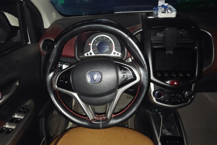 Used CHANGAN Benni 2015 1.4L IMT Sunroof Version China IV Standard Steering Wheel