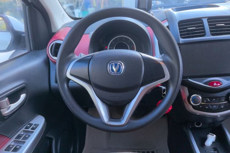 Used CHANGAN Benni 2015 1.4L IMT Luxury Model China V Standard Steering Wheel