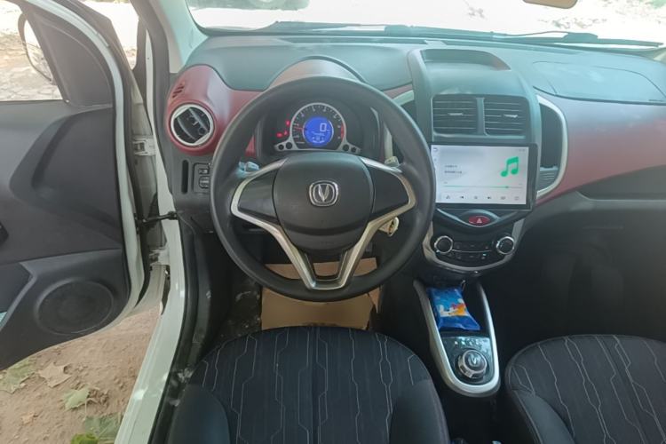 Used CHANGAN Benni 2015 1.4L IMT Luxury Model China V Standard Steering Wheel