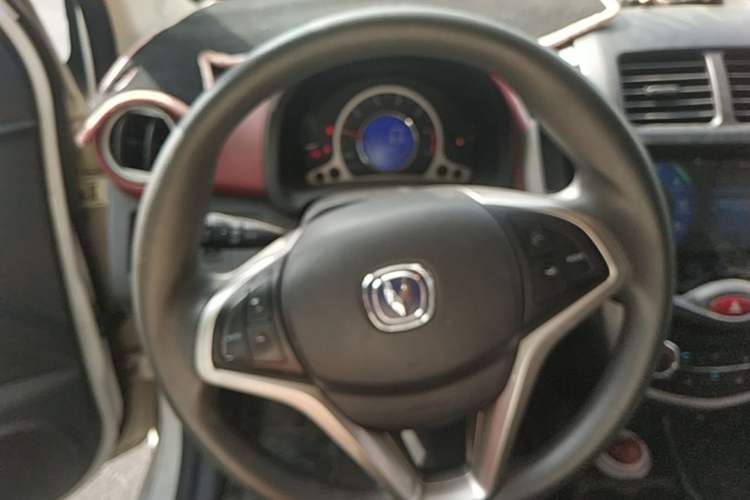 Used CHANGAN Benni 2015 1.4L Manual Luxury Model China V Standard Steering Wheel