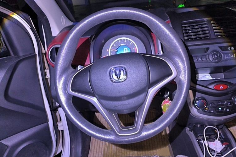 Used CHANGAN Benni 2015 1.4L IMT Luxury Version China IV Standard Steering Wheel