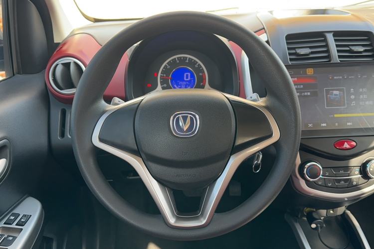 Used CHANGAN Benni 2015 1.4L IMT Luxury Model China V Standard Steering Wheel
