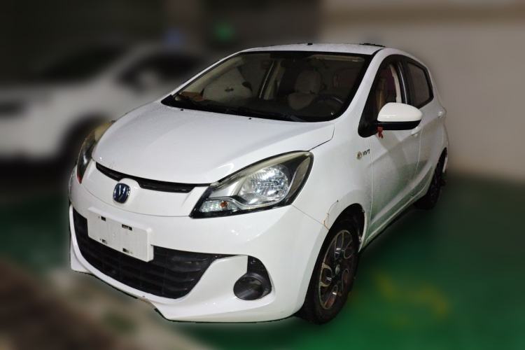 Used CHANGAN Benni 2015 1.4L IMT Luxury Model China V Standard Guazi used car, China used car export, Used car for sale, Used cars, Cheapest cars for sale