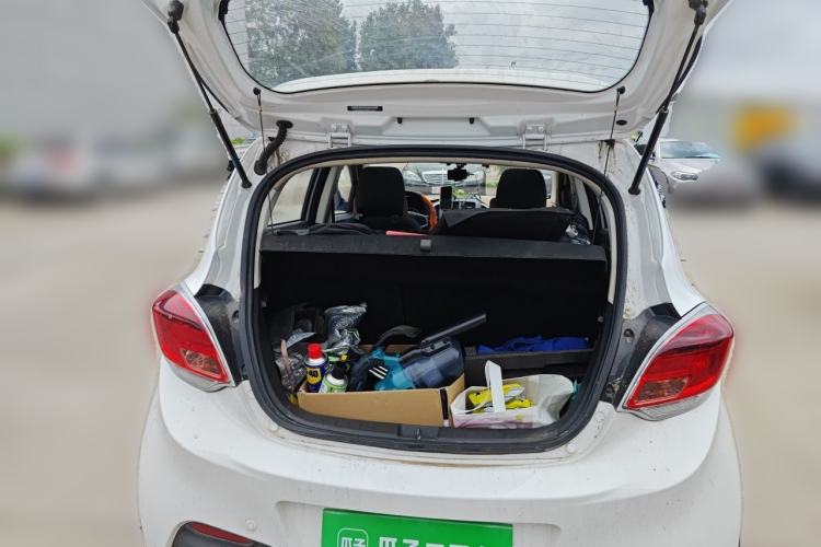 Used CHANGAN Benni 2015 1.4L Manual Sunroof Version China V Standard Trunk