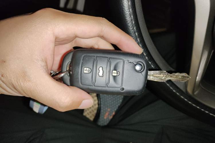 Used CHANGAN Benni 2015 1.4L IMT Luxury Model China IV Vehicle Key