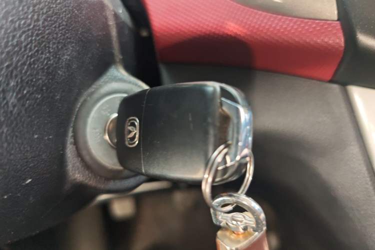 Used CHANGAN Benni 2015 1.4L Manual Luxury Model China V Standard Vehicle Key