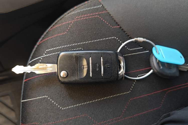 Used CHANGAN Benni 2015 1.4L IMT Prestige Model China V Standard Vehicle Key