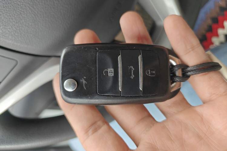 Used CHANGAN Benni 2015 1.4L Manual Luxury Model China V Standard Vehicle Key
