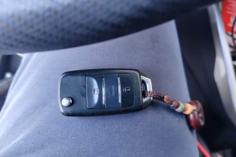 Used CHANGAN Benni 2015 1.4L IMT Luxury Model China IV Vehicle Key