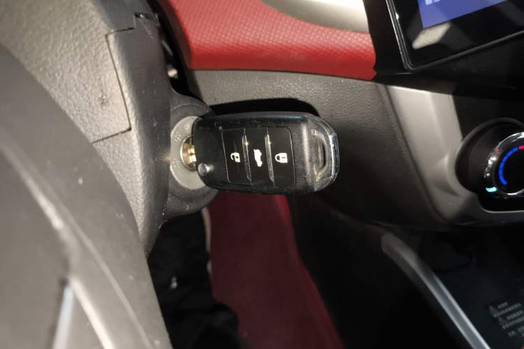 Used CHANGAN Benni 2015 1.4L IMT Prestige Model China V Standard Vehicle Key
