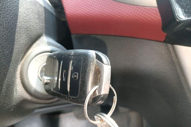 Used CHANGAN Benni 2015 1.4L IMT Luxury Model China V Standard Vehicle Key