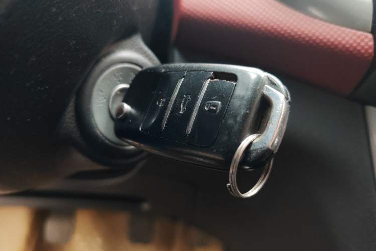 Used CHANGAN Benni 2015 1.4L Manual Luxury Model China V Standard Vehicle Key