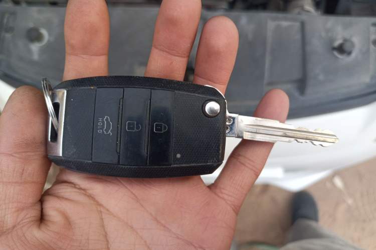 Used CHANGAN Benni 2015 1.4L IMT Prestige Model China V Standard Vehicle Key