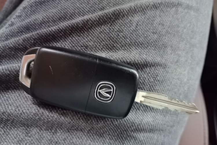 Used CHANGAN Benni 2015 1.4L IMT Luxury Model China IV Vehicle Key