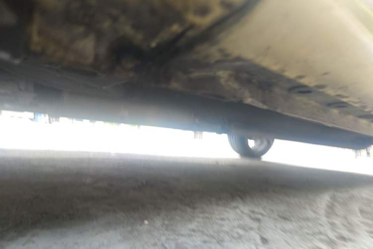 Used CHANGAN Benni 2015 1.4L IMT Luxury Model China V Standard Chassis Front Left