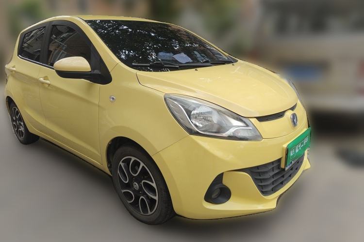 Used CHANGAN Benni 2015 1.4L Manual Luxury Model China V Standard Front Right 45 Deg