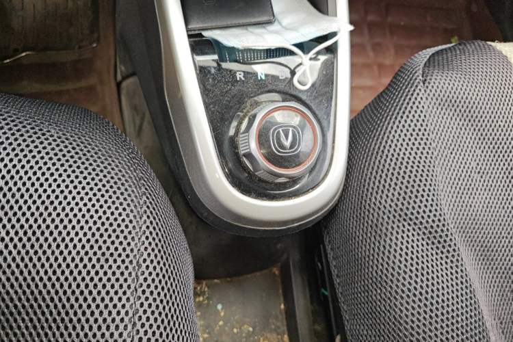 Used CHANGAN Benni 2015 1.4L IMT Prestige Model China V Standard Gear Lever